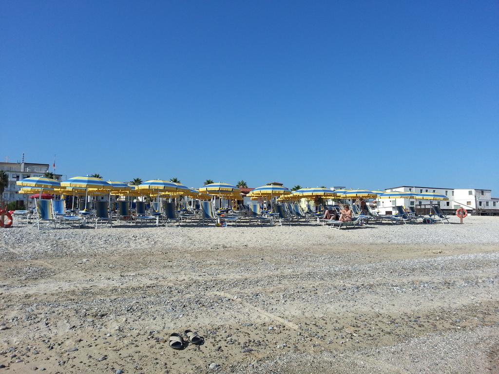 Hotel Poseidon Corigliano Calabro Exterior foto